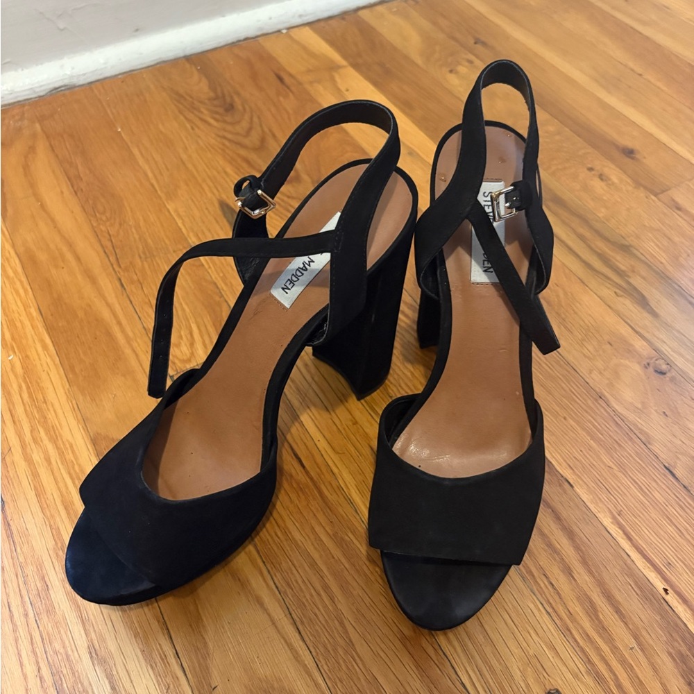 Steve Madden Kierra platform heel with ankle strap size 11